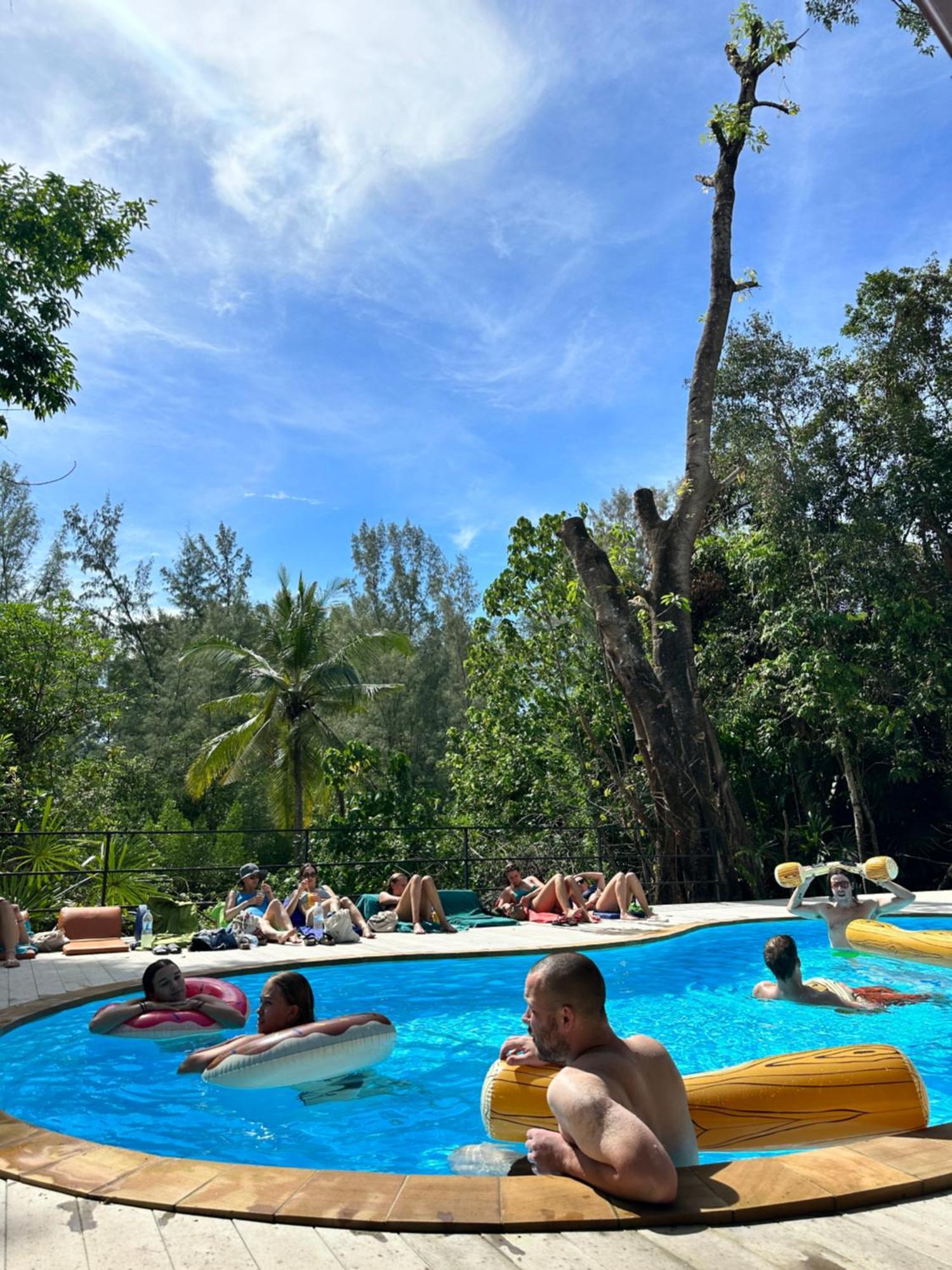 Blanco Hostel Lanta 18 To 35 Ko Lanta Eksteriør bilde