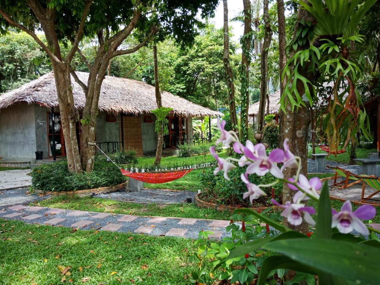 Blanco Hostel Lanta 18 To 35 Ko Lanta Eksteriør bilde
